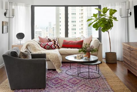 26 Best Living Room Rug Ideas, Rugs For Neutral Living Rooms