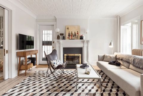 26 Best Living Room Rug Ideas, Best Rugs For Coastal Homes