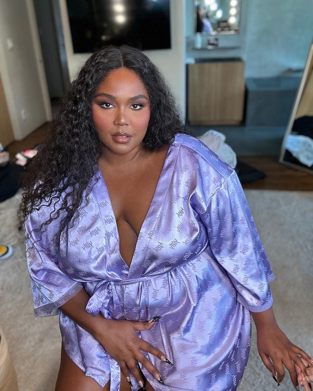 Ariana Grande involves Lizzo in her battle against bodyshaming