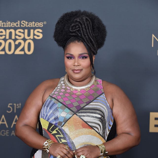Lizzo reveals more about her "Smoothie Detox" Diet Plan!! Says it was "SAFE" after facing Fans' Criticism!!