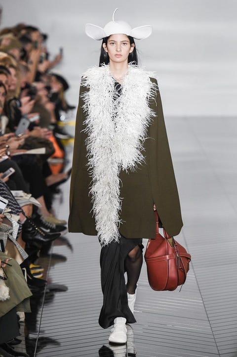 Loewe Fall 2019 Paris Fashion Week Review