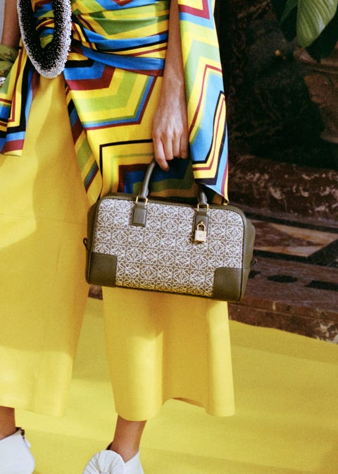 loewe fall 2021 runway bags