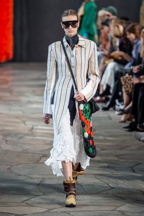 Jonathan Anderson Shows an Artsy-Intellectual Loewe Collection for Spring