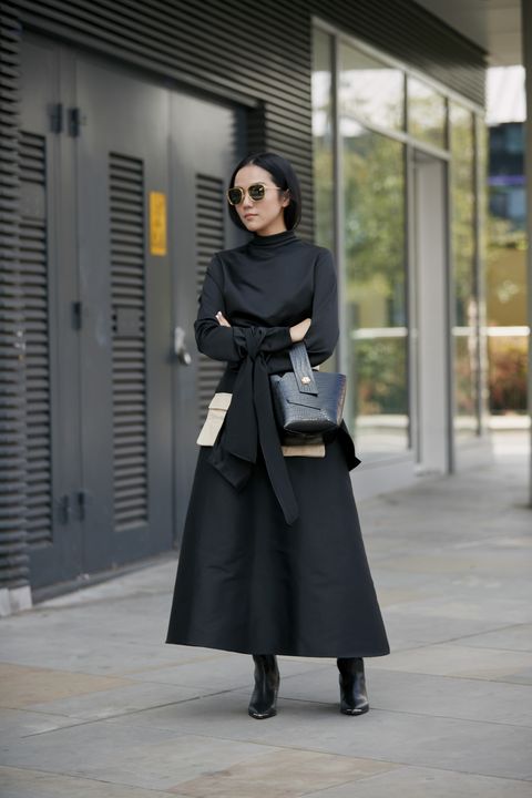 Look Total Black Elegante: 7 outfit neri da copiare ORA