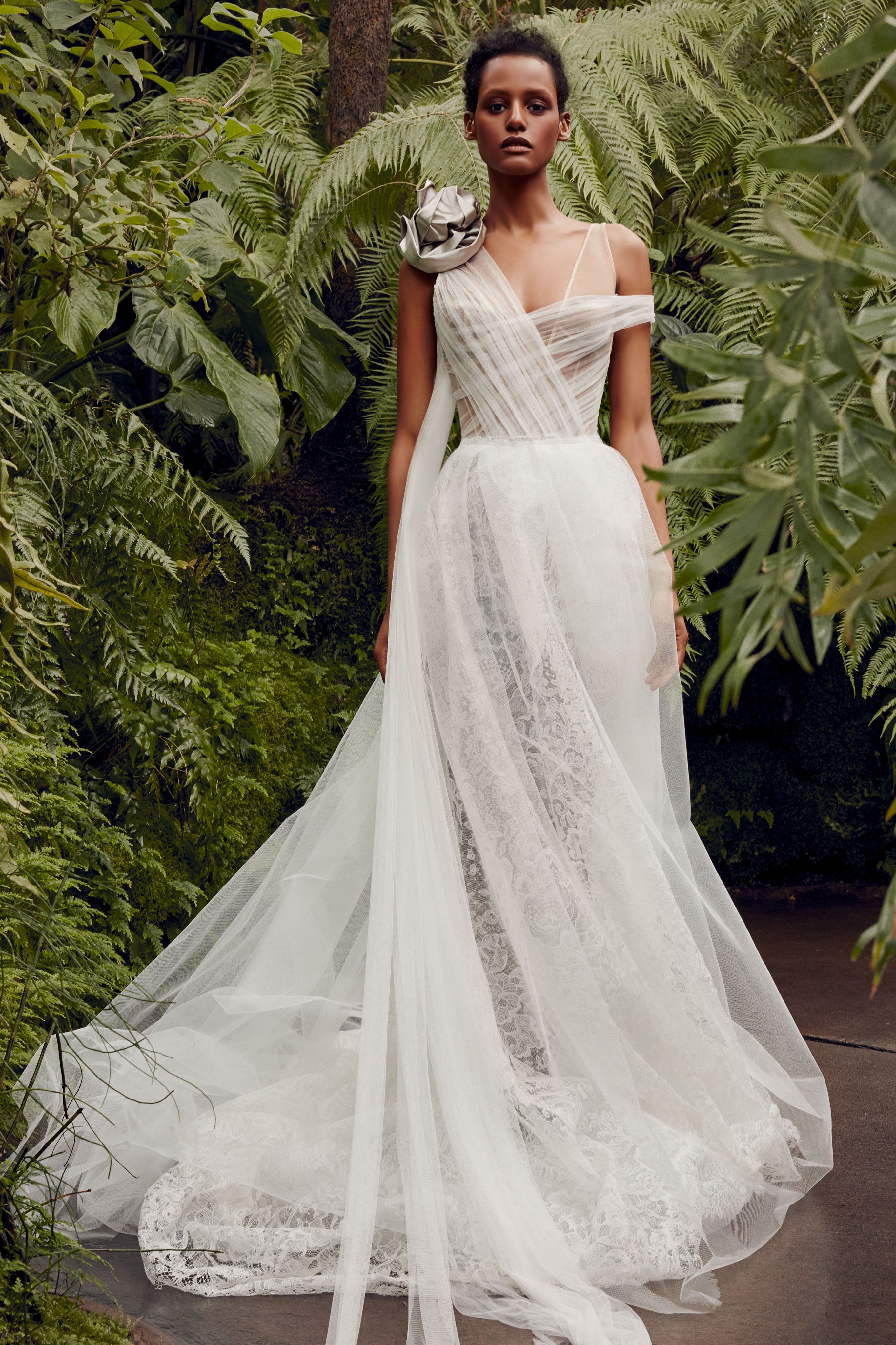 buy vera wang wedding dress