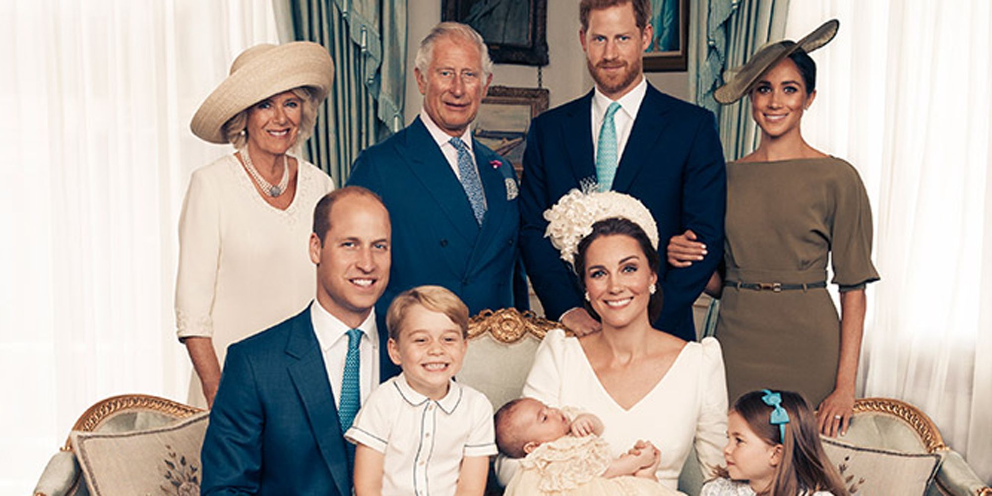 Kate Middleton And Prince William Release Prince Louis S Official Christening Photos Meghan Markle In Portrait