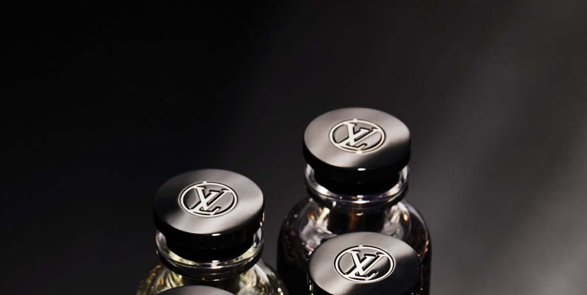 LOUIS VUITTON NOUVEAU MONDE Fragrance Review  Ultra Masculine Offering  From Louis Vuitton 