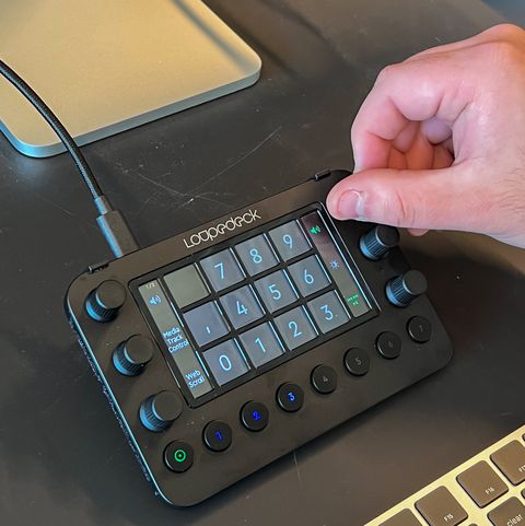 using dials on the loupedeck