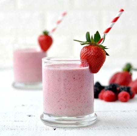 Low Carb Dairy Free Peanut Butter and Jelly PB&J Smoothie Low Carb Dairy Free Peanut Butter and Jelly PB&J Smoothie