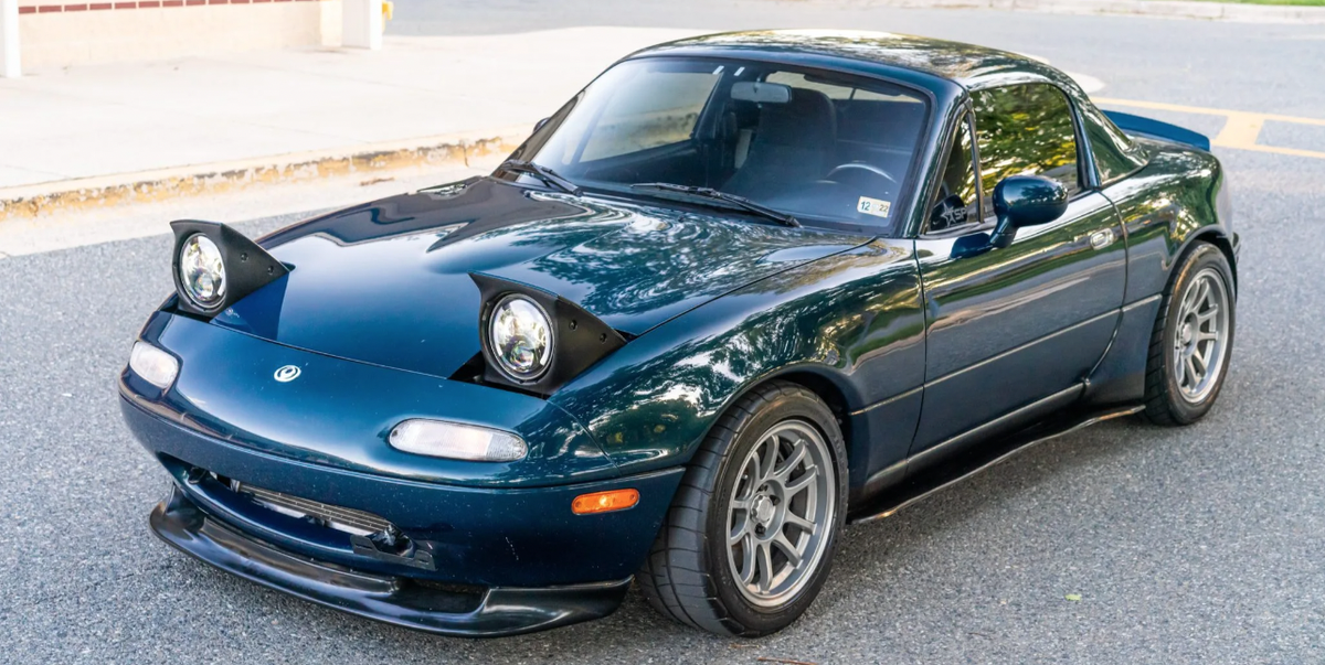1995 Mazda Miata with a Modded LS1 Transplant Is Today's Bring a Trailer Auction Pick