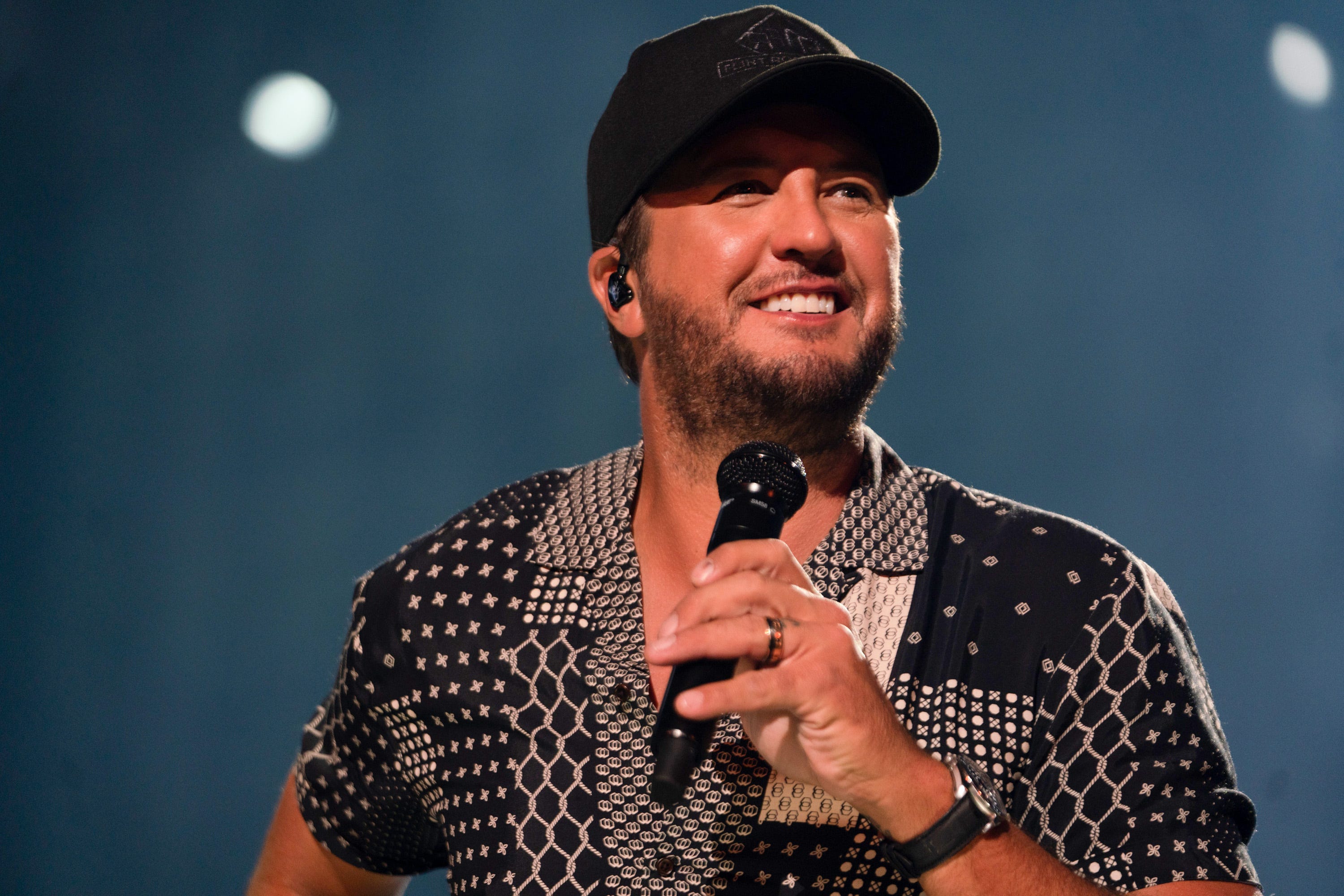 Luke Bryan Just Told a Wild Story About How He Randomly Won $60,000 in Vegas