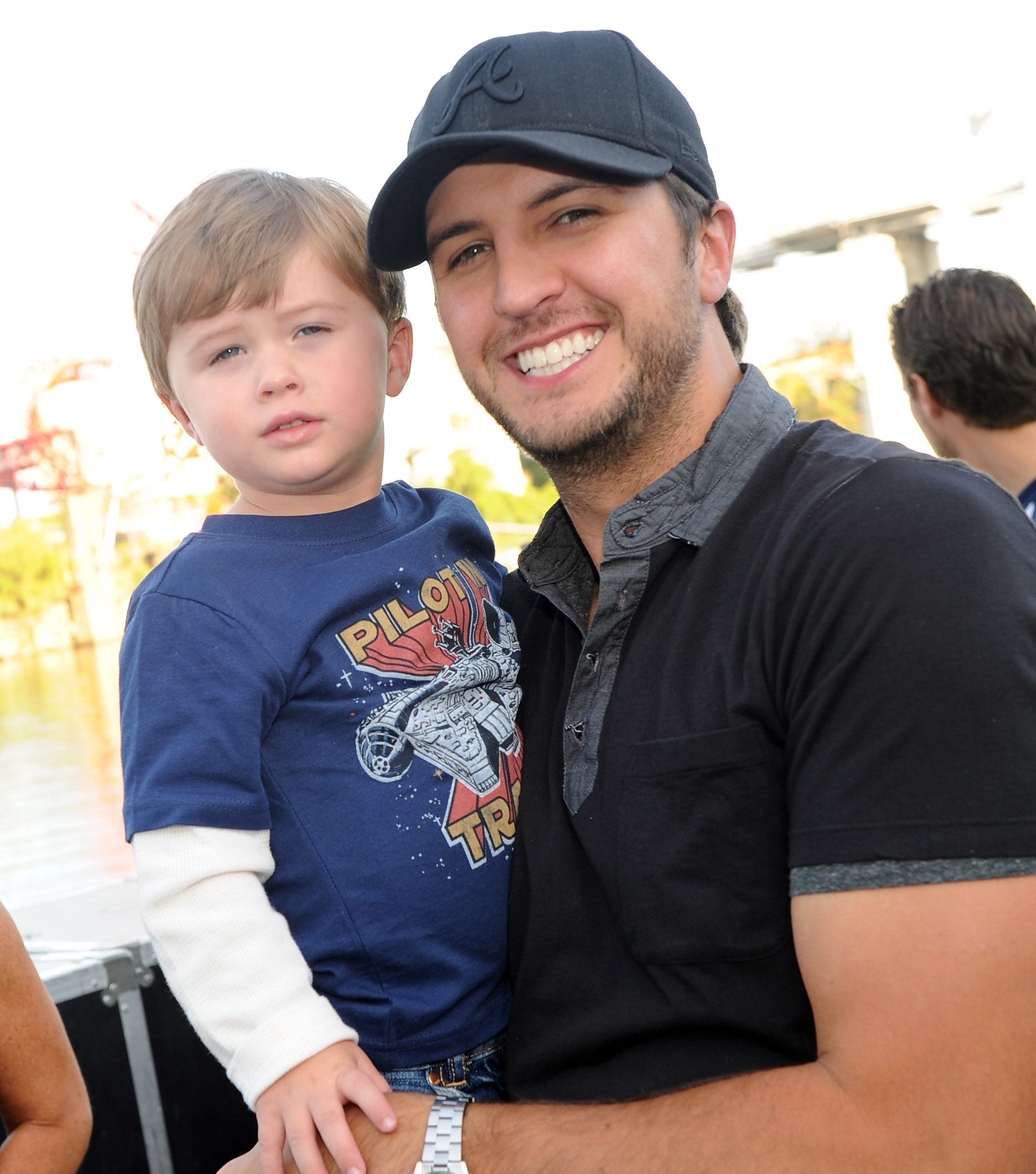 What To Know About Luke Bryan S Ki!   ds And Family How Many - 