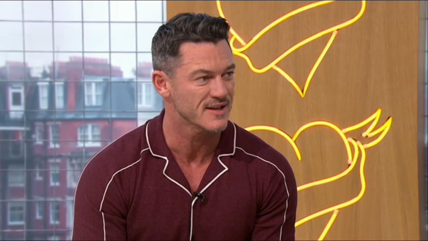 luke evans 2019