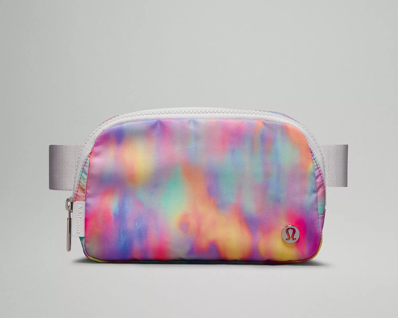 TikTok's Favorite Lululemon Everywhere Belt Bag Is *Finally* Back In Stock...And in a New Color