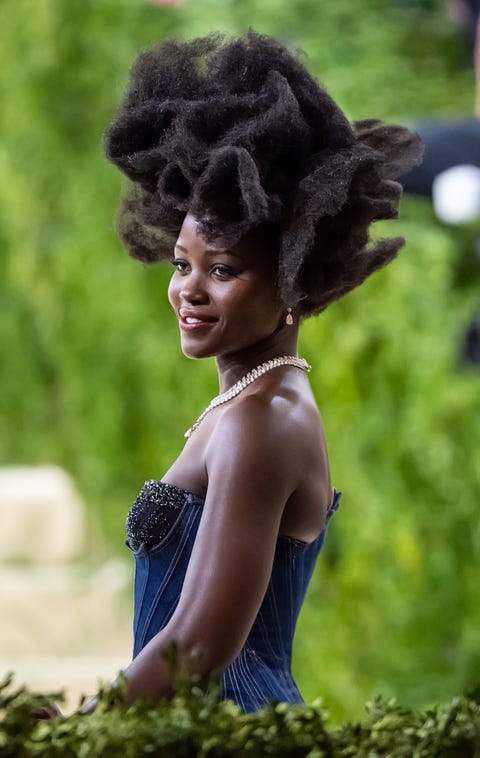 lupita-nyong-o-met-gala-hair-1631615152.jpg