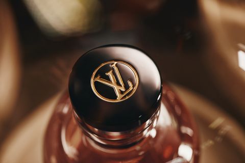 頂級香水清單「lv、chanel」連香水瓶身都用奢華水晶製成，宛如藝術品般必收藏