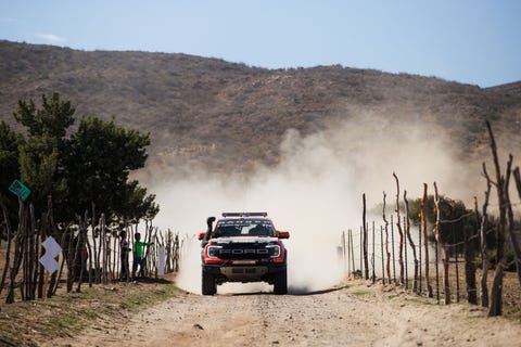 ford raptor baja 1000