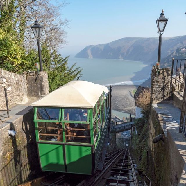 lynton and lynmouth cliff railway