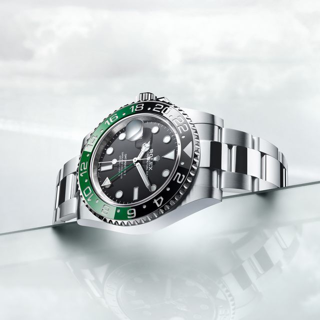 hoofdonderwijzer Luipaard Lijkt op Rolex's New GMT Master II Is the Brand's New Left-Handed Watch