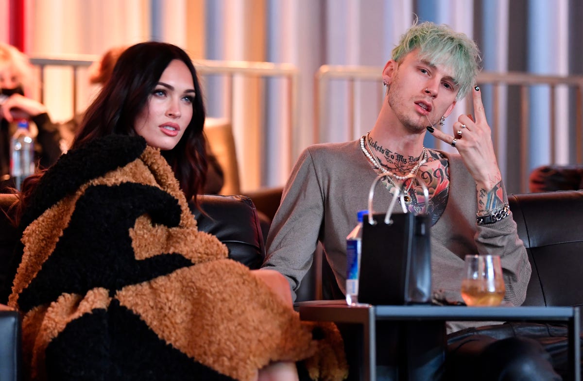 Machine Gun Kelly And Megan Fox Had A Date At The Ufc 260 Event In Las Vegas