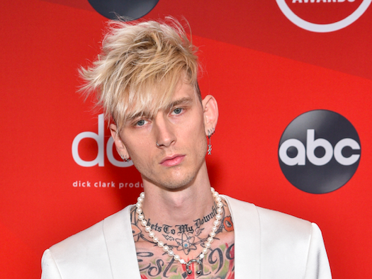 Rose Kelly Youtuber Nude - Machine Gun Kelly faces backlash over video about Kendall Jenner