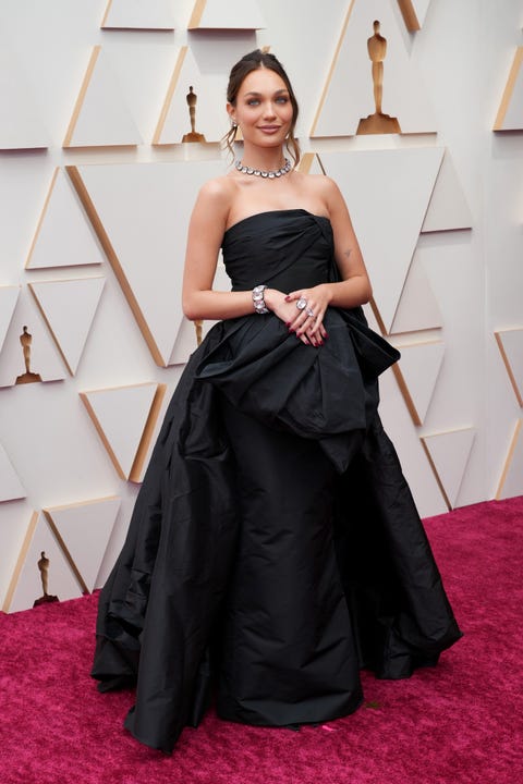 maddie ziegler oscars 2022 red carpet