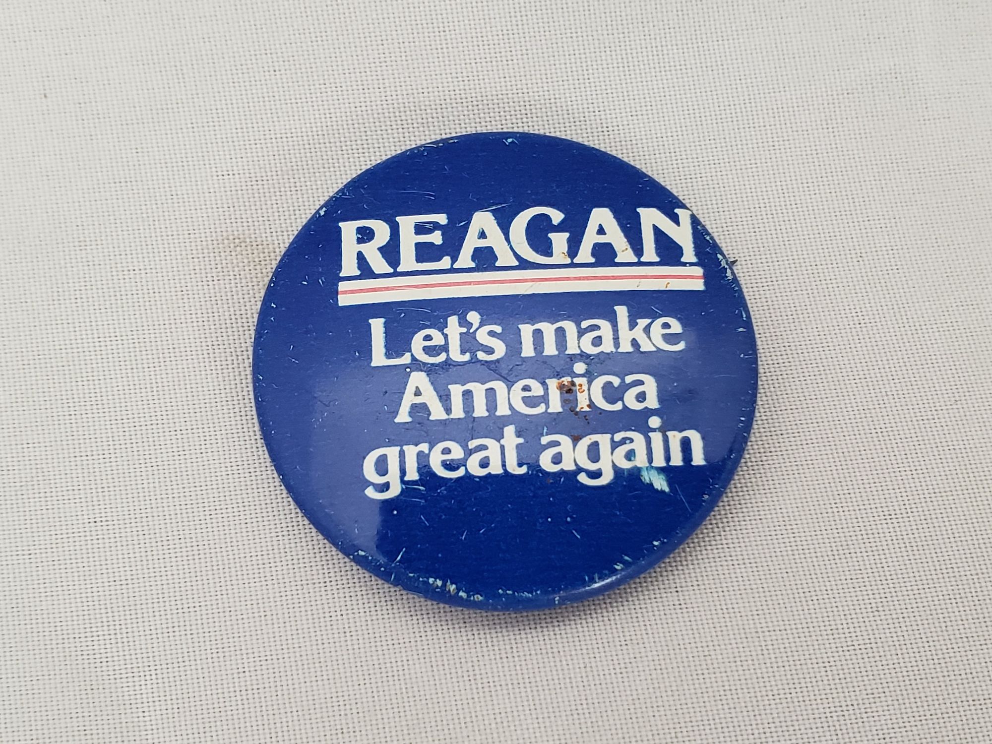 Pin Back Button1.6/" Donald Trump I Circled The Biggest National Disaster