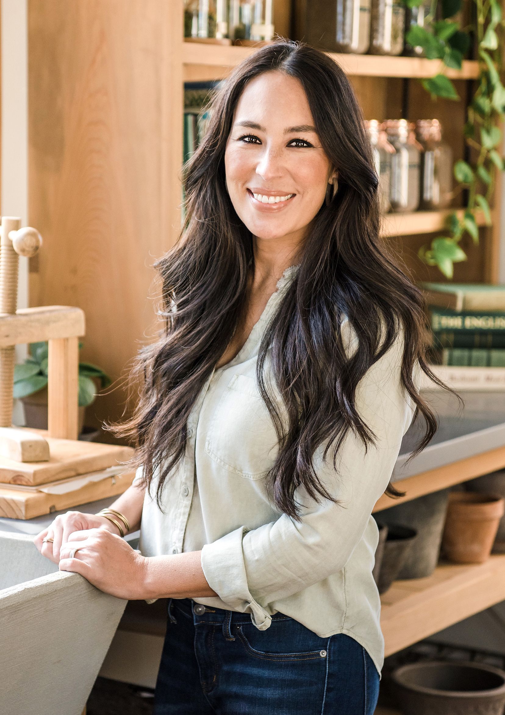 Joanna Gaines on Flipboard Chip and Joanna Gaines, Travel, Lifestyle
