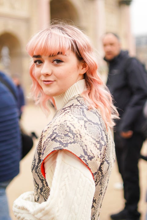 Street Style - Paris Fashion Week - Menswear F/W 2019-2020 : Day Six