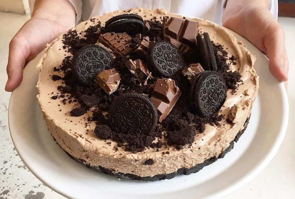 Makkelijk Cheesecake met Tony's karamel-zeezout en Oreo