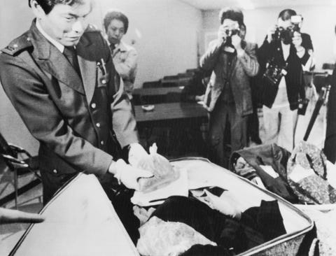 Risultati immagini per paul mccartney arrested in japan