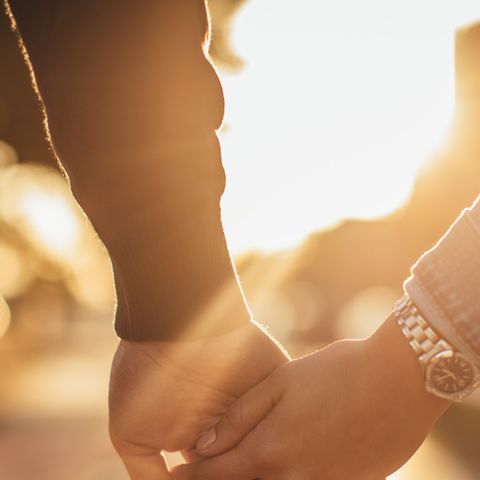 What Holding Hands Says About Your Relationship According To Experts