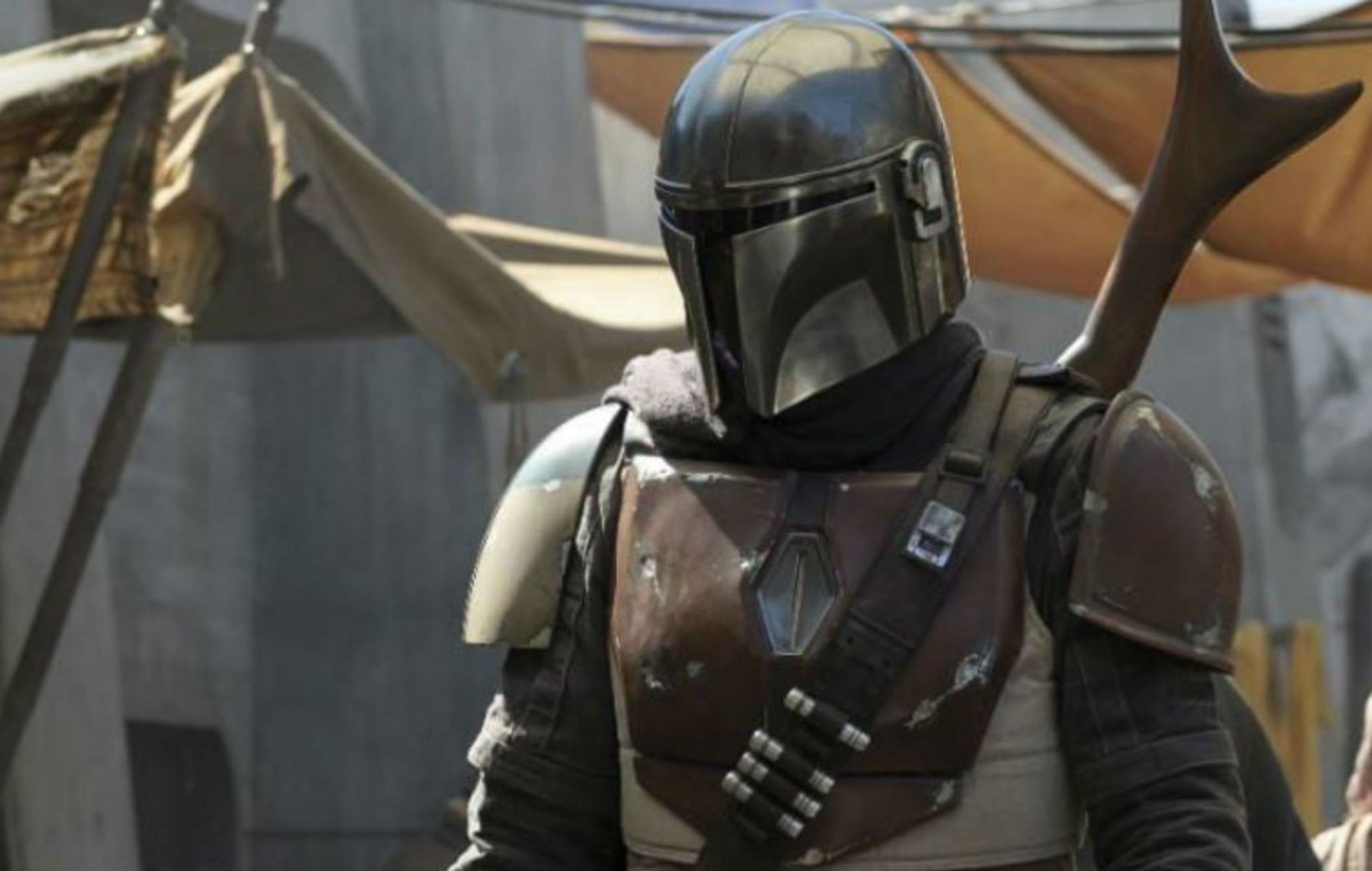 Why-The-Mandalorian-on-Disney-Is-a-Must-Watch-Even-If-You-re-Like-Star-Wars-Who Why-The-Mandalorian-on-Disney-Is-a-Must-Watch-Even-If-You-re-Like-Star-Wars-Who