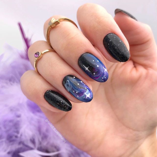 ‘galaxy nails’ así es la manicura de moda que está triunfando en instagram este otoño 2020