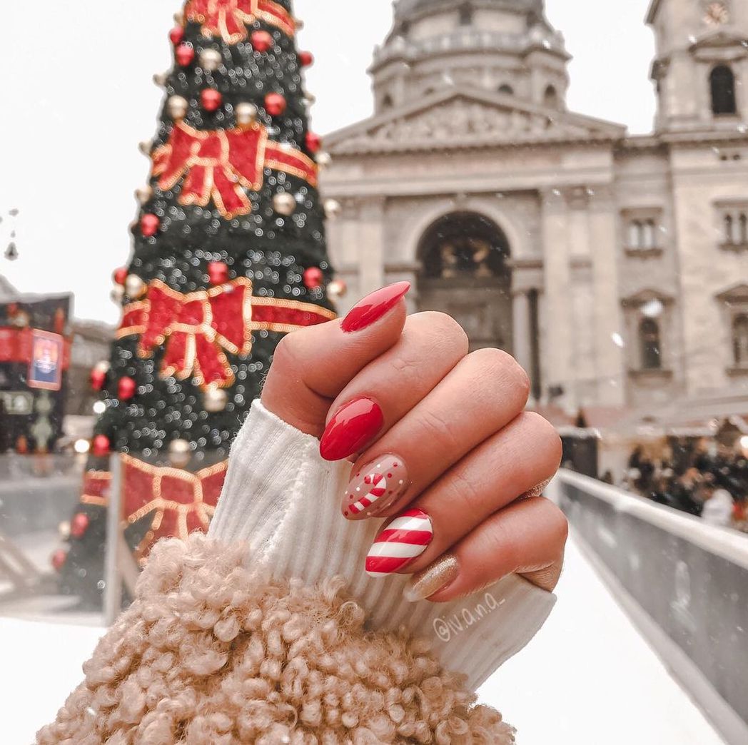 6 formas de pintar tus uñas de rojo por Navidad