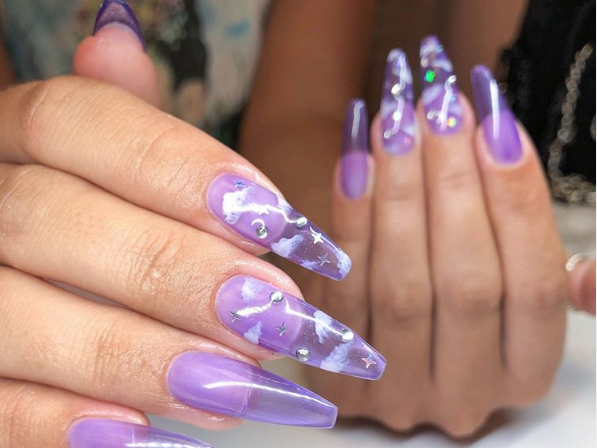 25 ideas de uñas lilas y moradas para una manicura PERFECTA