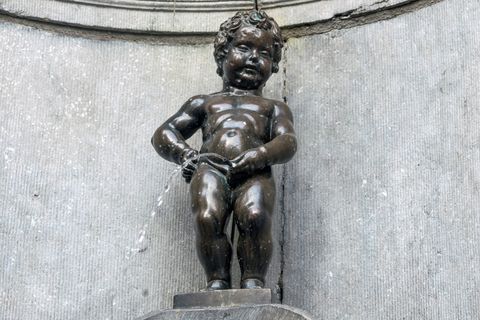 Manneken Pis Fountain in Brussels