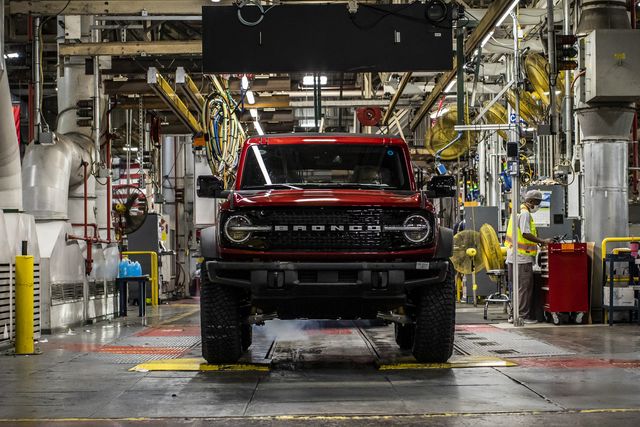 production of the all new 2021 ford bronco is underway at the michigan assembly plant the two door and first ever four door models are now on their way to ford dealerships across america