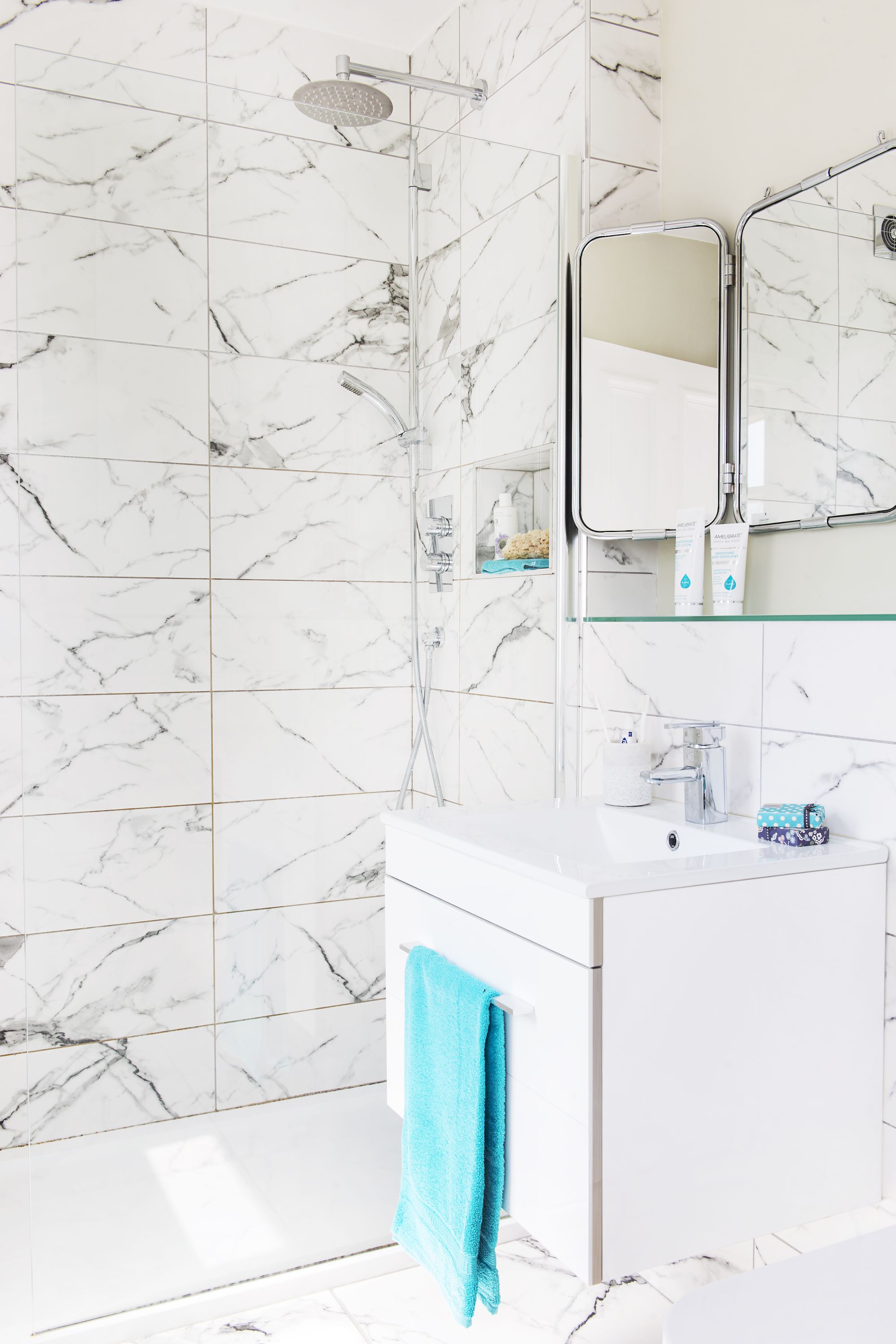 Bathroom Ideas And Designs : 75 Beautiful Small Bathroom Pictures Ideas August 2021 Houzz : Japanese bathroom design for small space: