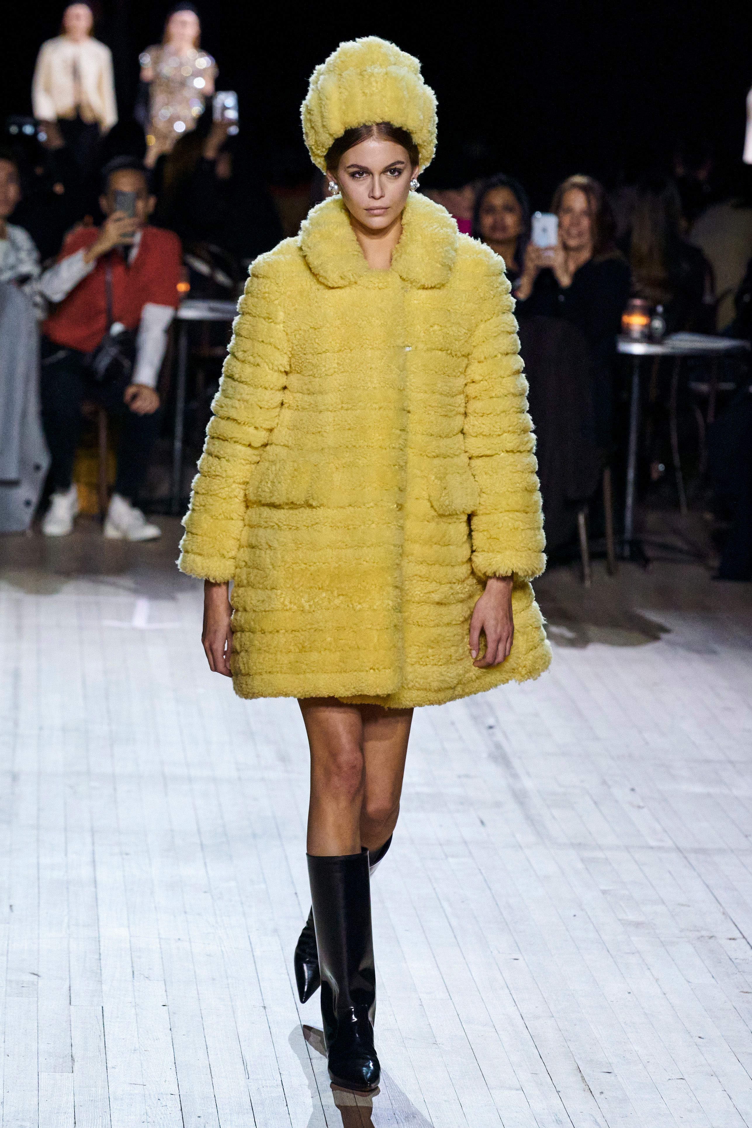 marc jacobs yellow coat