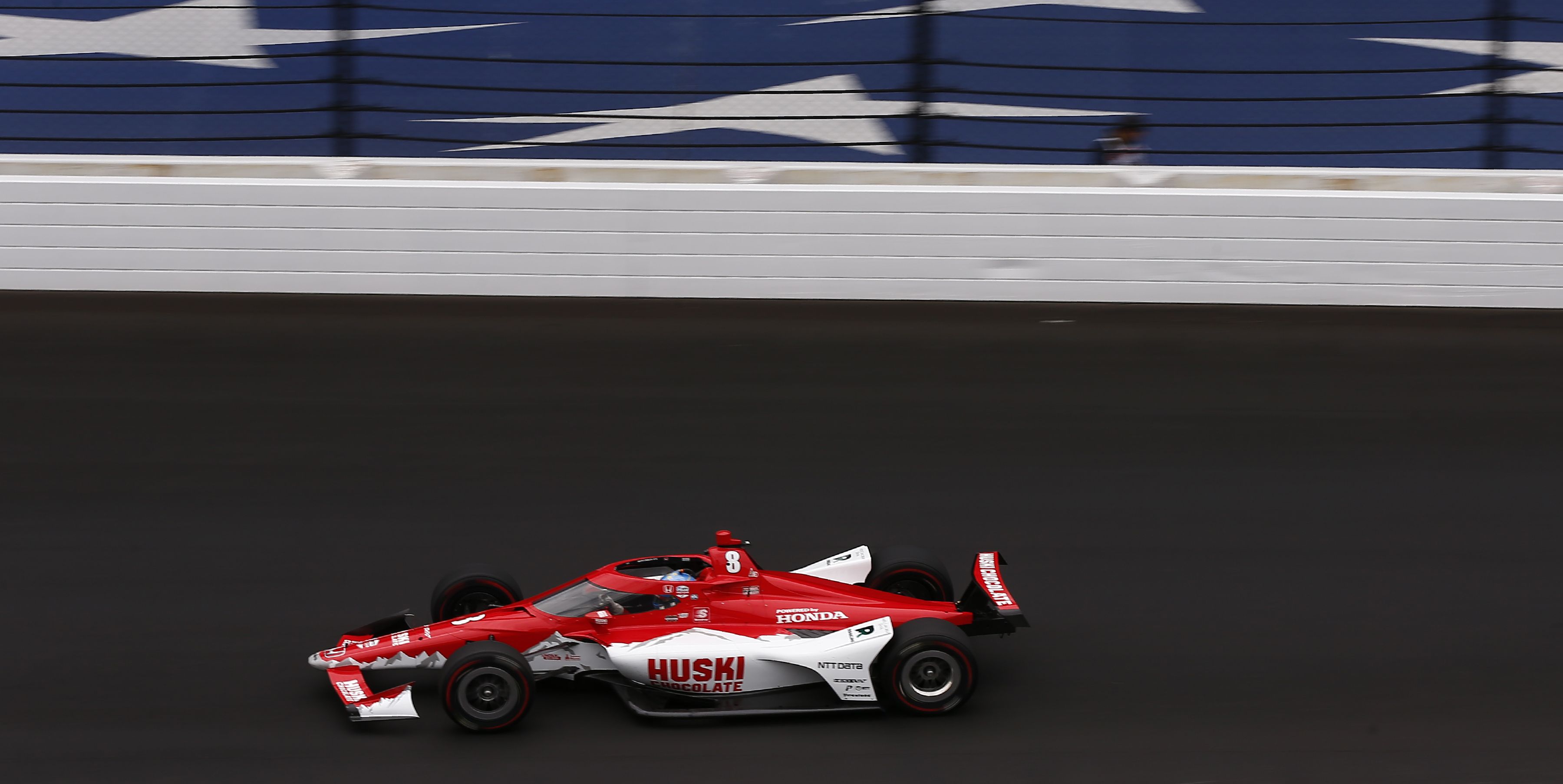 Marcus Ericsson Wins Dramatic Indianapolis 500