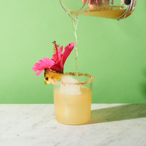 Drink, Non-alcoholic beverage, Cocktail garnish, Lemonade, Drinking straw, Mai tai, Italian soda, Juice, Flower, Smoothie, mai tai