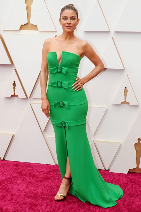 Maria Menunos on the red carpet of Oscar Maria Menunos on the red carpet of Oscar