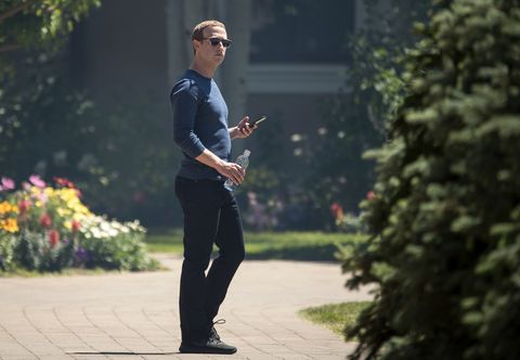 Mark Zuckerberg Facebook datos bancarios