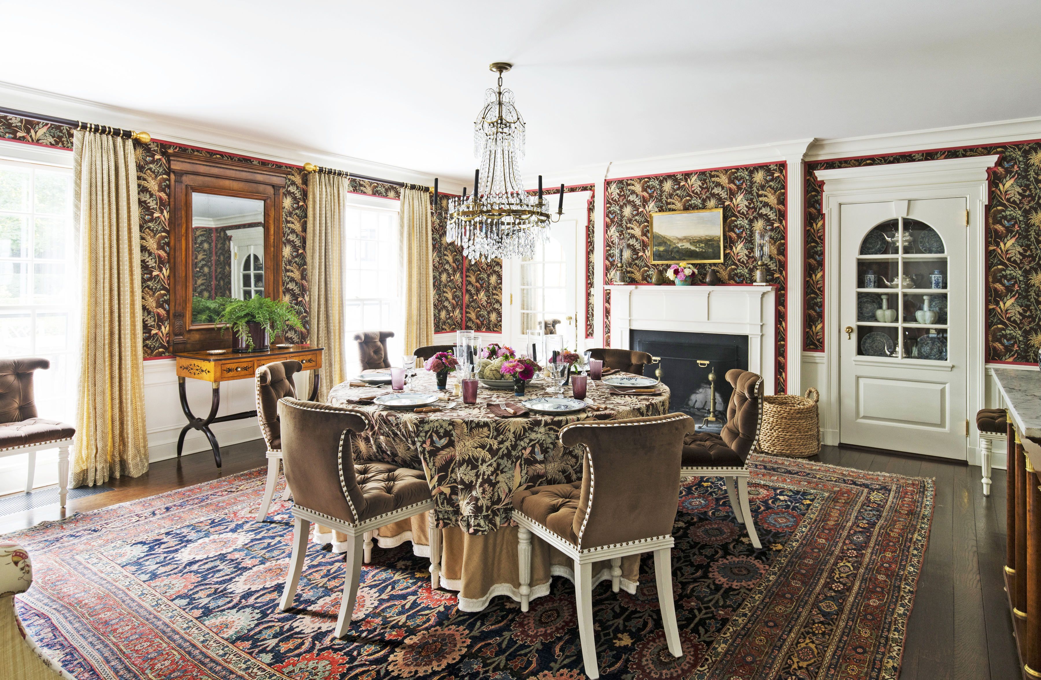 Featured image of post Colonial Dining Room Ideas - See our favorite dining room decorating ideas and tips.