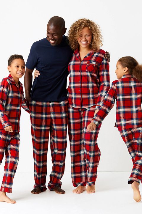 Family Christmas Pyjamas At Marks Spencer M S Go Pyjamas Christmas Advert