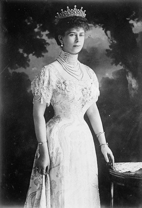 35 Photos Of Queen Mary S Most Iconic Tiara Moments