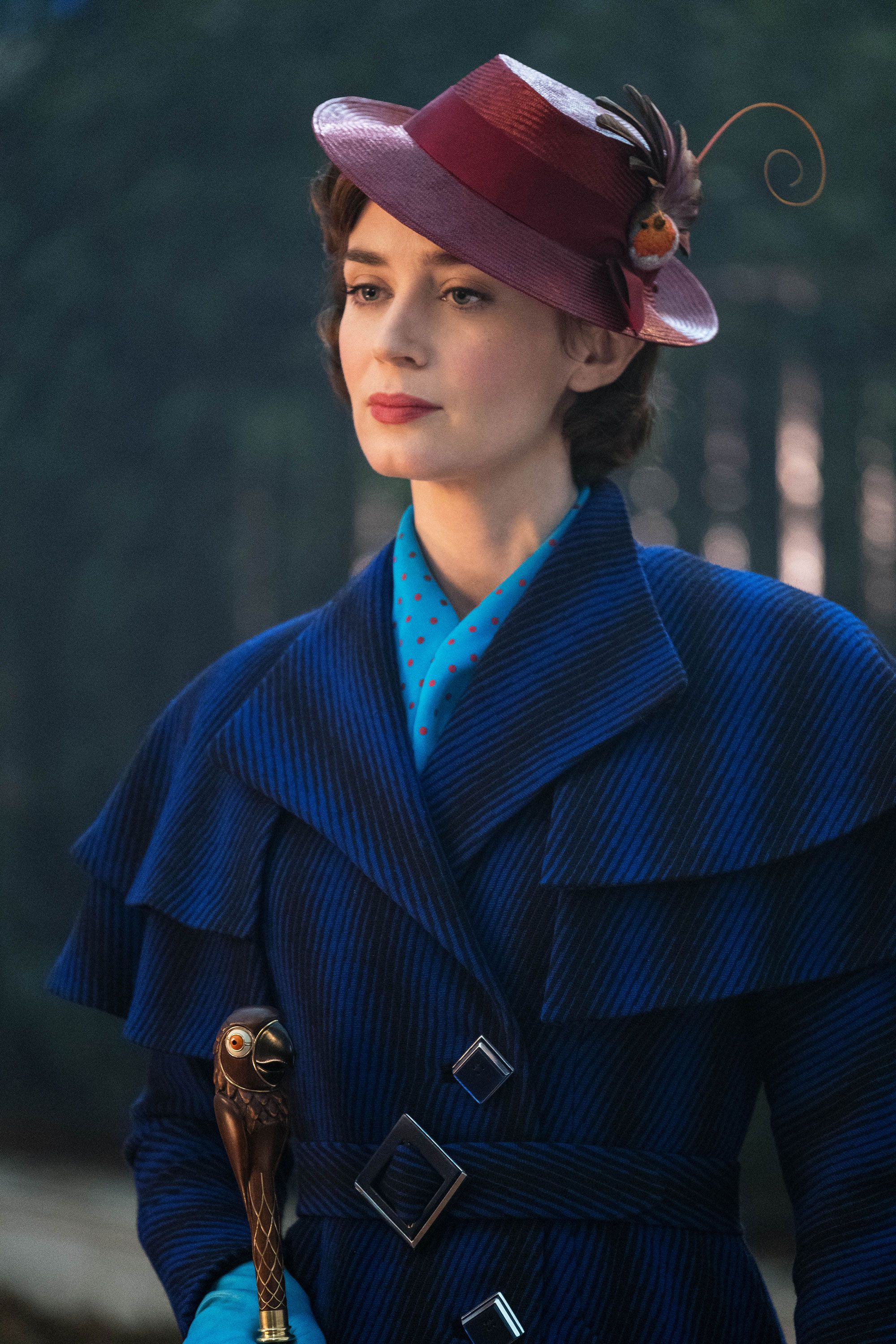 Mary Poppins Returns Director Calls Emily Blunt S Lack Of Awards   Mary Poppins Returns5 1545134189 