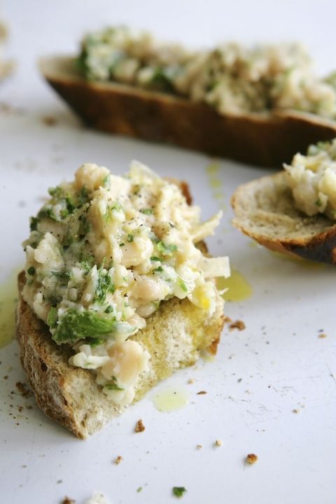 Mashed butter beans on toast