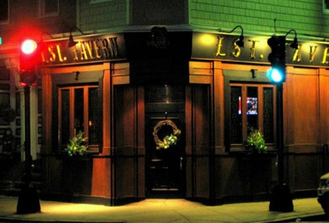 Night, Lighting, Building, Facade, Architecture, Door, Restaurant, House, Bar, City,